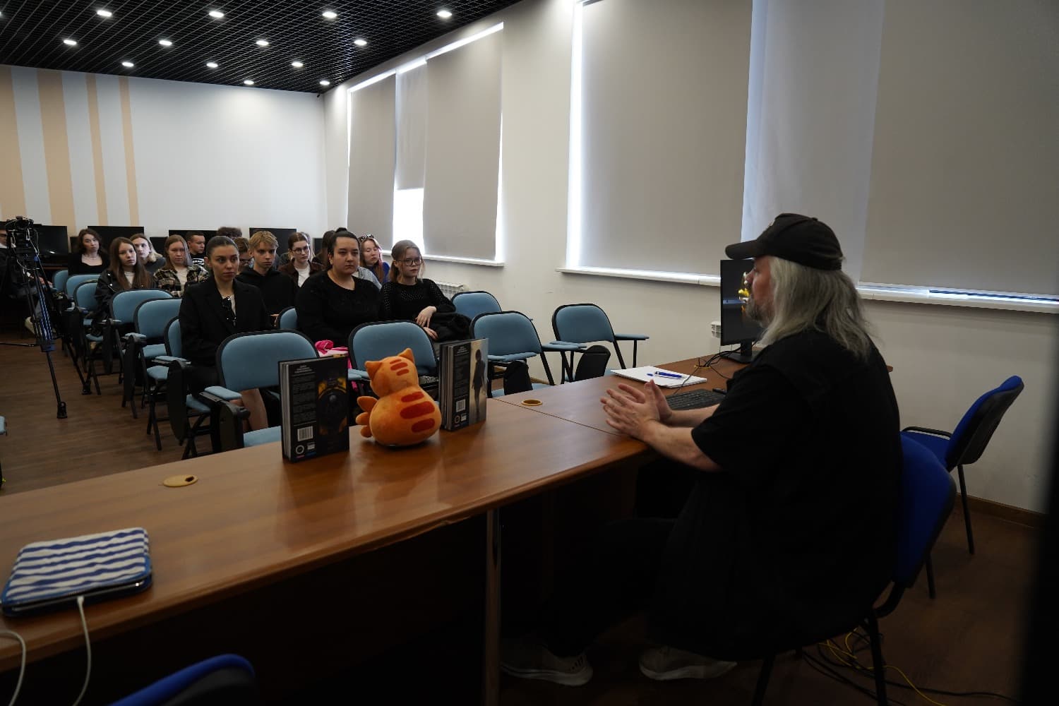 Трек 1. «Интерактивное кино своими руками» - лаборатория Егора Тулина. Образовательный трехдневный интенсив Московского политехнического университета для студентов Казанского (Приволжского) федерального университета